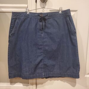 Womans Talbot size W18 Jean knee length skirt